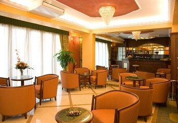 Agostiniana Hotel Santa Teresa Di Riva Dış mekan fotoğraf