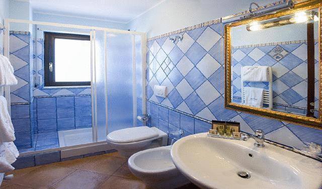 Agostiniana Hotel Santa Teresa Di Riva Dış mekan fotoğraf